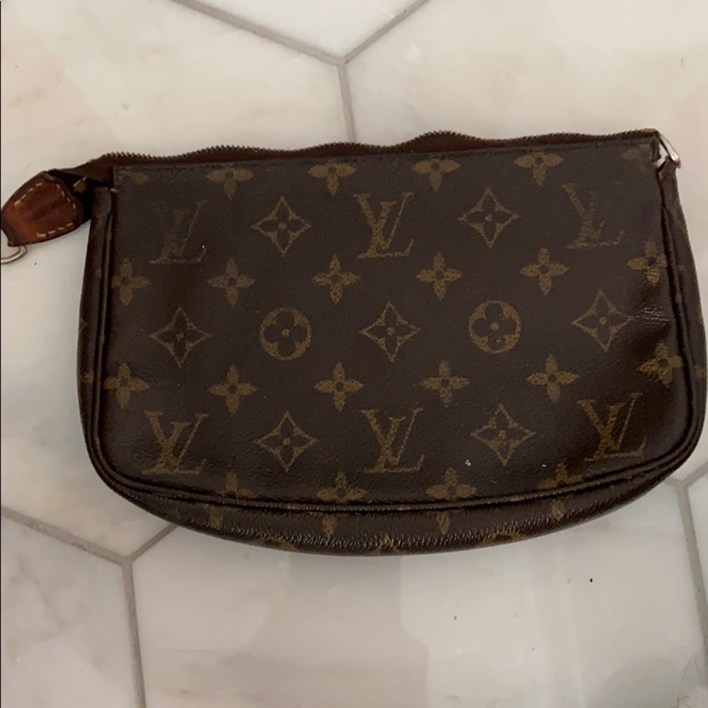 Louis Vuitton pouch